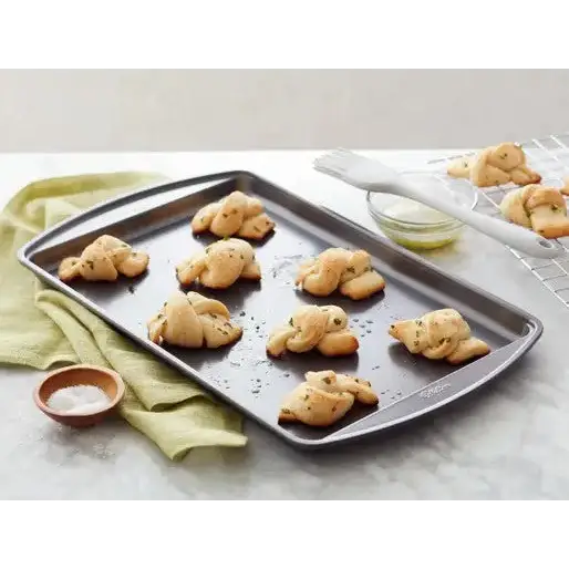 Wilton Perfect Results Premium Non-Stick Bakeware Small Cookie Pan 13.25 x 9.25